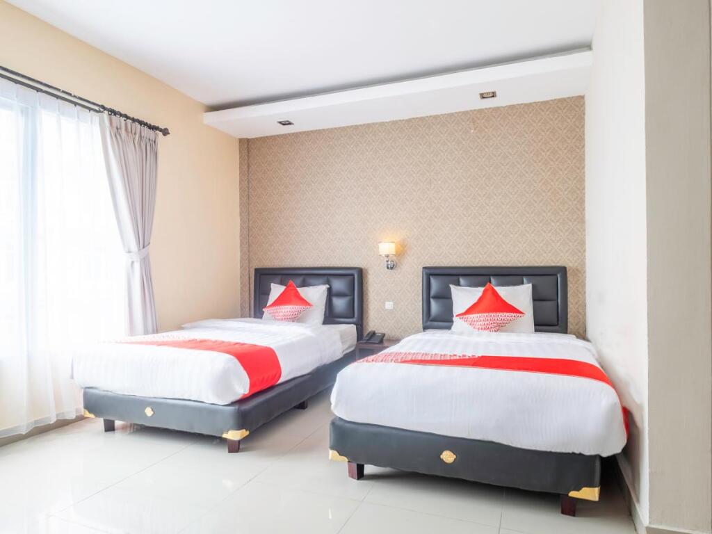 Бандунг: Capital O 2239 Hotel Endah Parahyangan