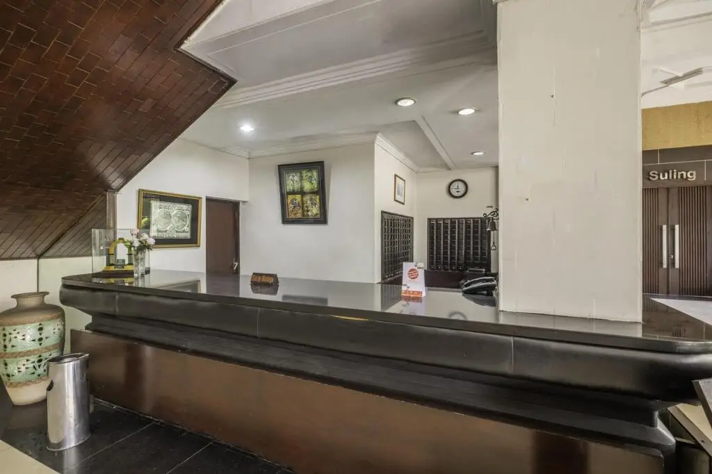 Бандунг: Capital O 2239 Hotel Endah Parahyangan