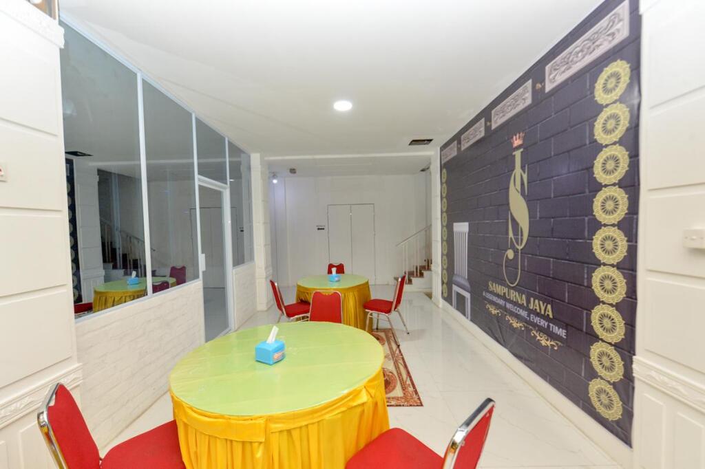 Танджунг Пинанг: OYO 2487 Sampurna Jaya Hotel