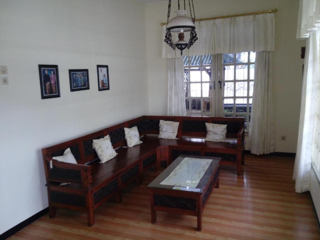 Бату: Villa Batu View