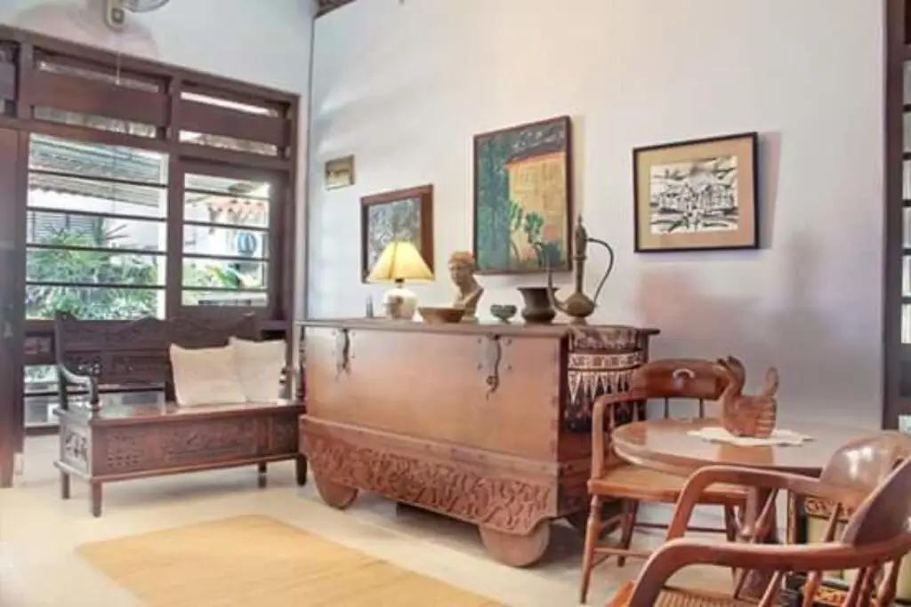 Депок: Aty Noor Homestay