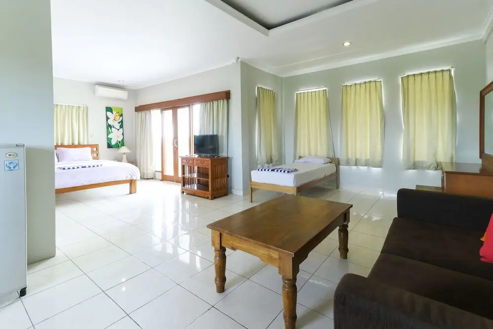 Кута: Sus Budget Hotel Legian