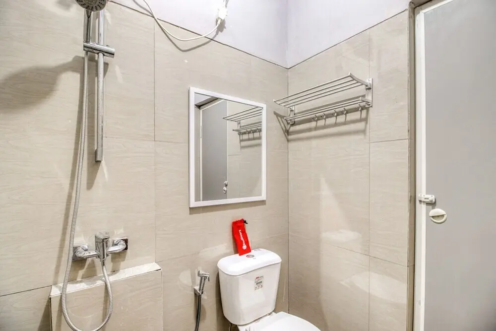 Джокьякарта: RedDoorz near Malioboro Tugu Station Jogja 2