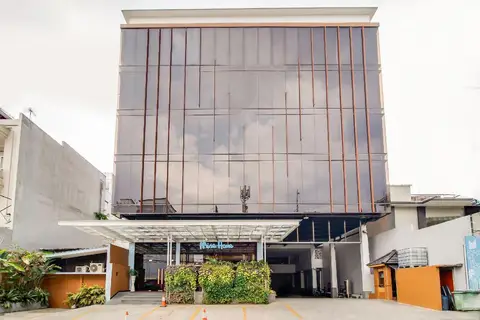 OYO 1805 Fatmawati Mansion Syariah — фото 1