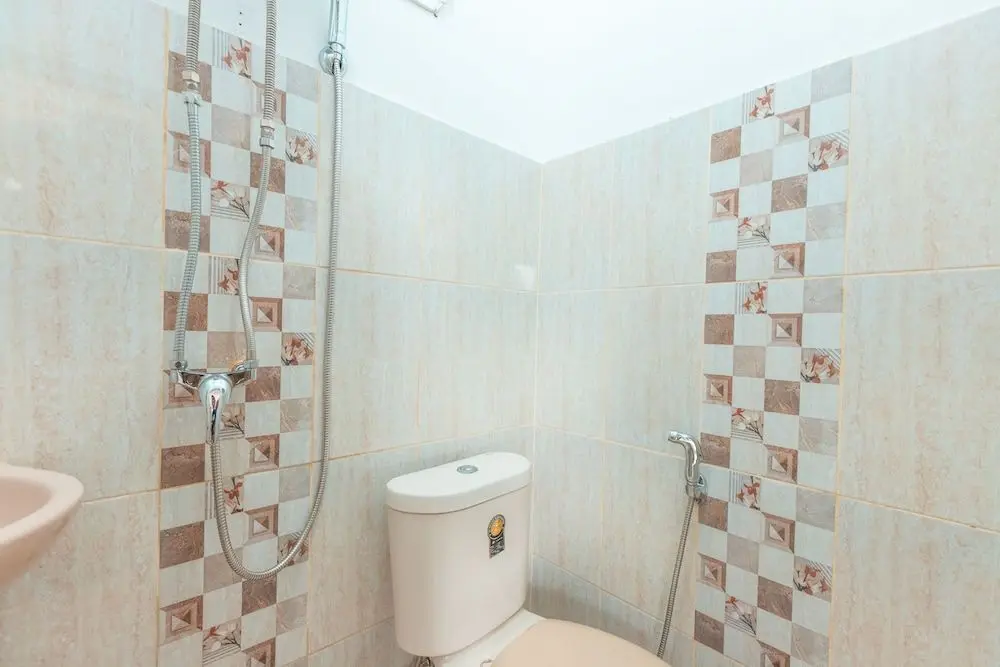 Депок: OYO 2229 Dolfie Residence