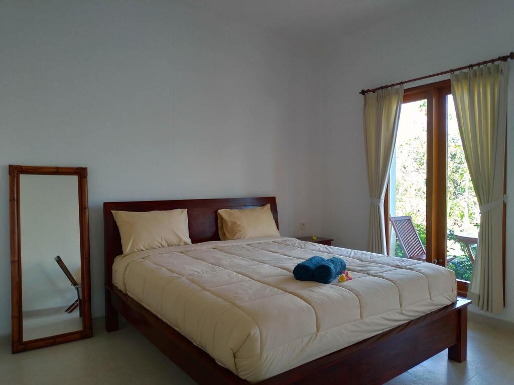 Пекату: Lala Homestay Bingin
