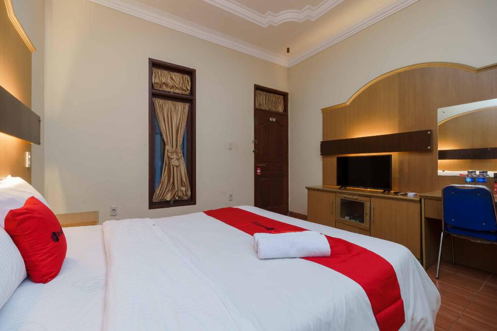 Пематангсиантар: RedDoorz near RS Harapan Pematangsiantar