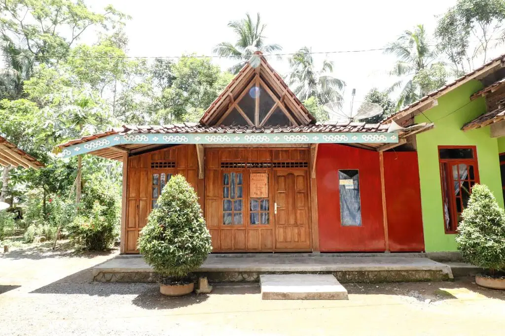 Харготирто: Homestay Yoto
