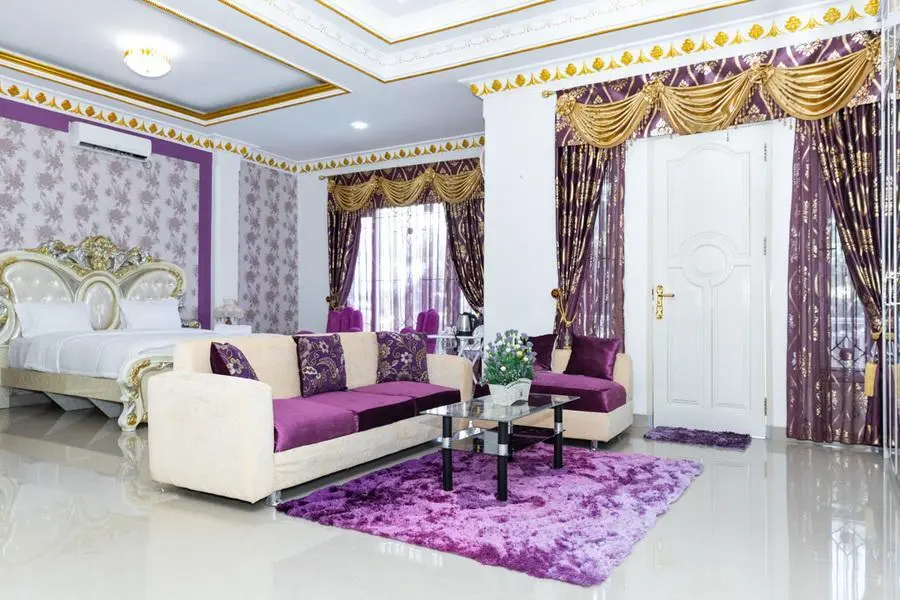 Вори: RedDoorz Premium @ Sea Residence Manado