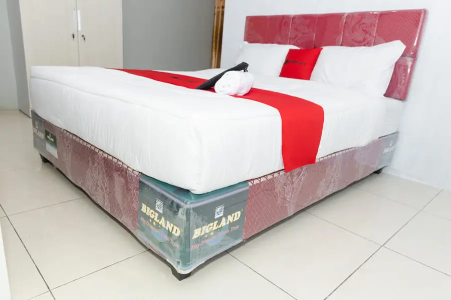 Манадо: RedDoorz Plus near Transmart Kairagi Dua Manado
