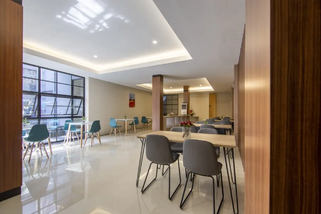Семаранг: RedDoorz Plus near Ronggowarsito Museum Semarang