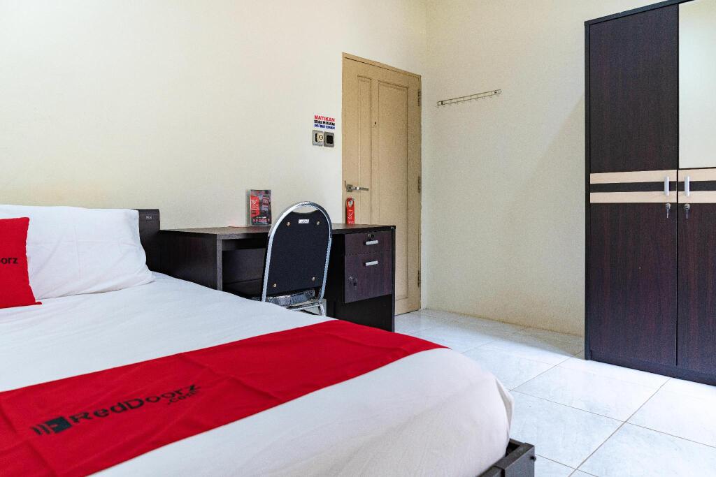 Банджармасин: RedDoorz Syariah near Jalan A Yani KM 8 Citraland