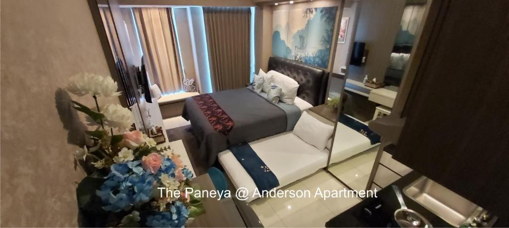 Сурабая: The Paneya @Anderson Apartment