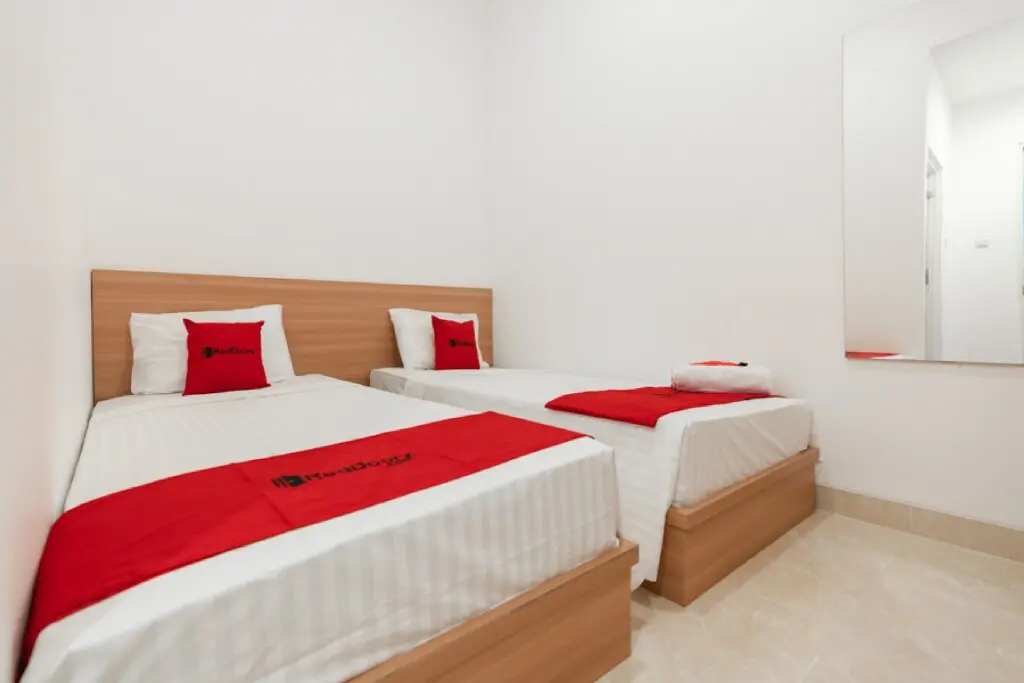 Бонтоа: RedDoorz @ Graha Cemerlang Maros
