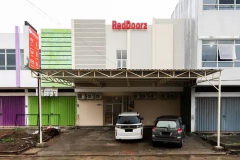 RedDoorz @ Graha Cemerlang Maros — фото 1