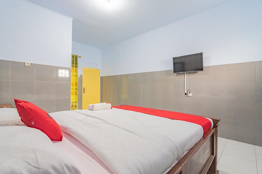 Ванаяса: RedDoorz Syariah @ Tambak Mekar Street Subang