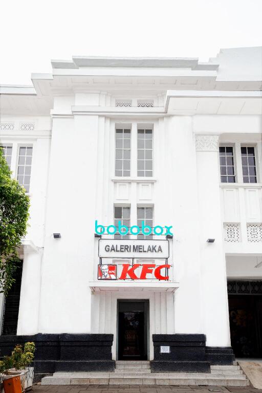 Джакарта: Bobobox Pods Kota Tua