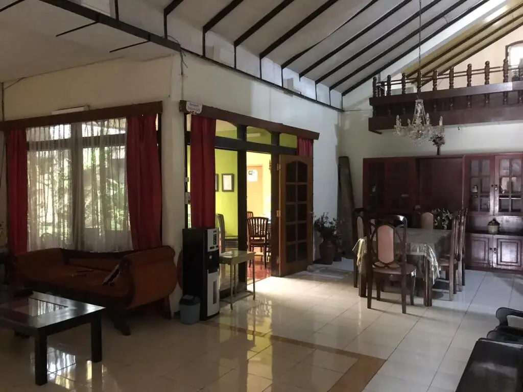 Бату: Villa and Guest House Batu Indah