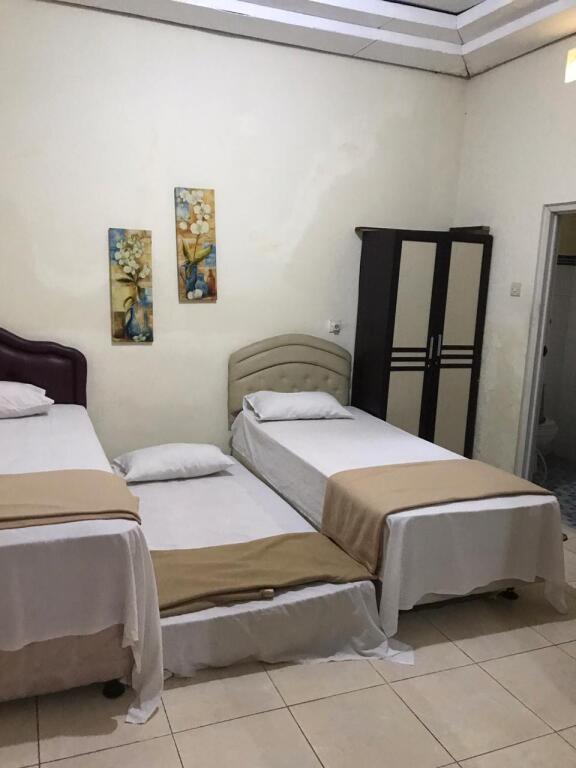 Бату: Villa and Guest House Batu Indah