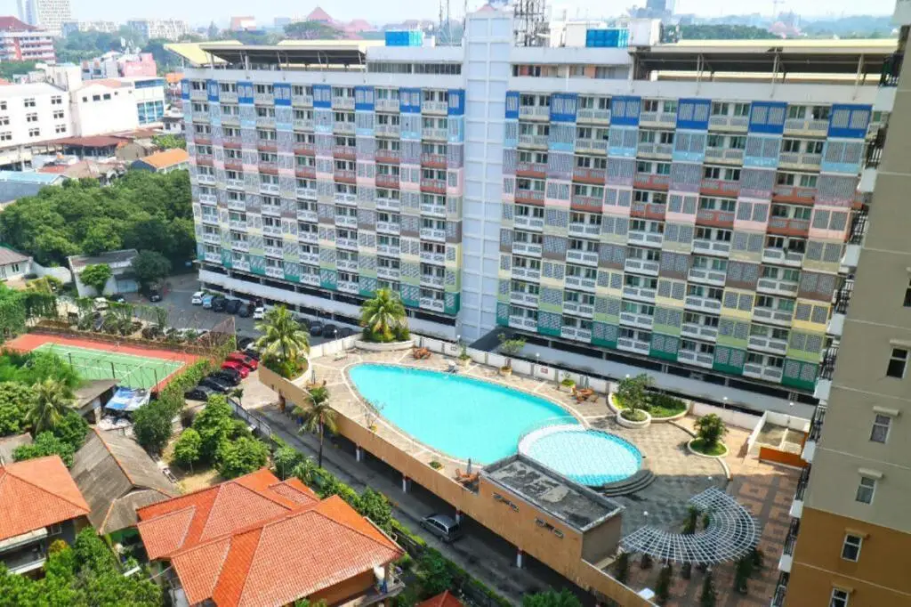 Депок: Margonda Residence 4 and 5 By Rent Room