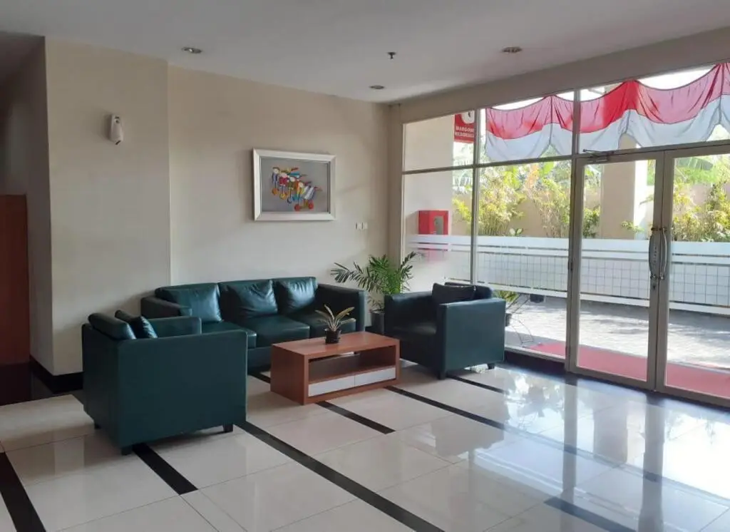 Депок: Margonda Residence 4 and 5 By Rent Room