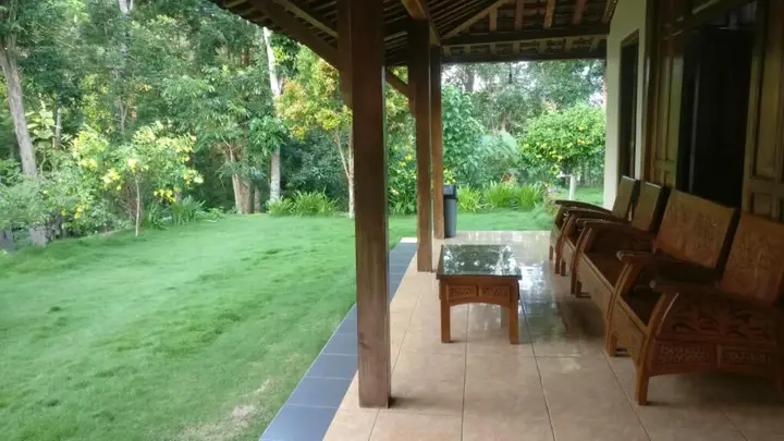 Батуретно: Homestay Mbah Mul