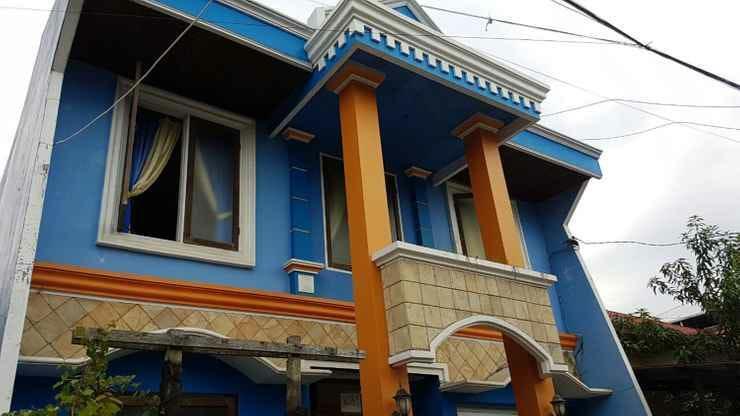 Баликпапан: Biru Rumahku
