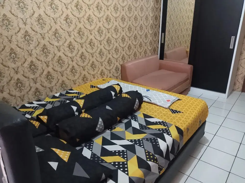 Бекаси: Adhigana Property Kemang View
