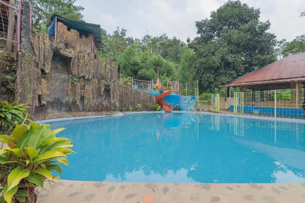 Ванаяса: RedDoorz Resort Syariah @ Batu Apung Purwakarta