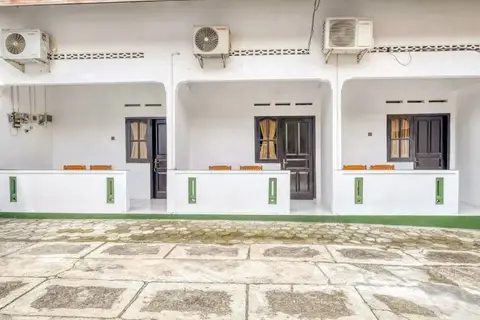 RedDoorz near Wisata Pantai Parangtritis — фото 1