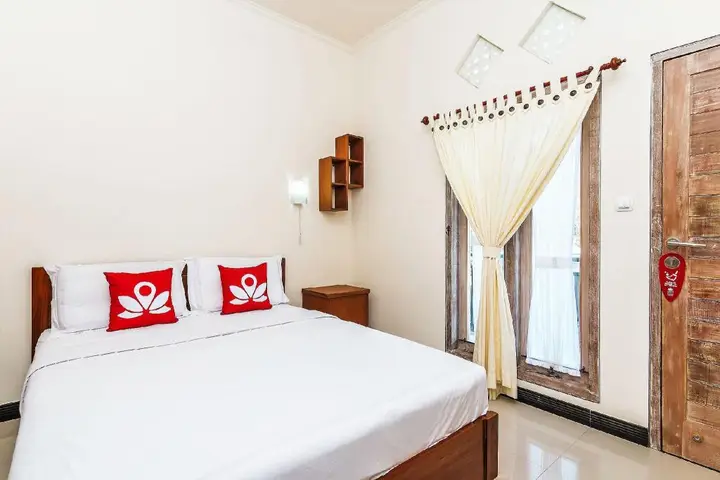 Джимбаран: ZEN Rooms Bamboo Curtain Jimbaran