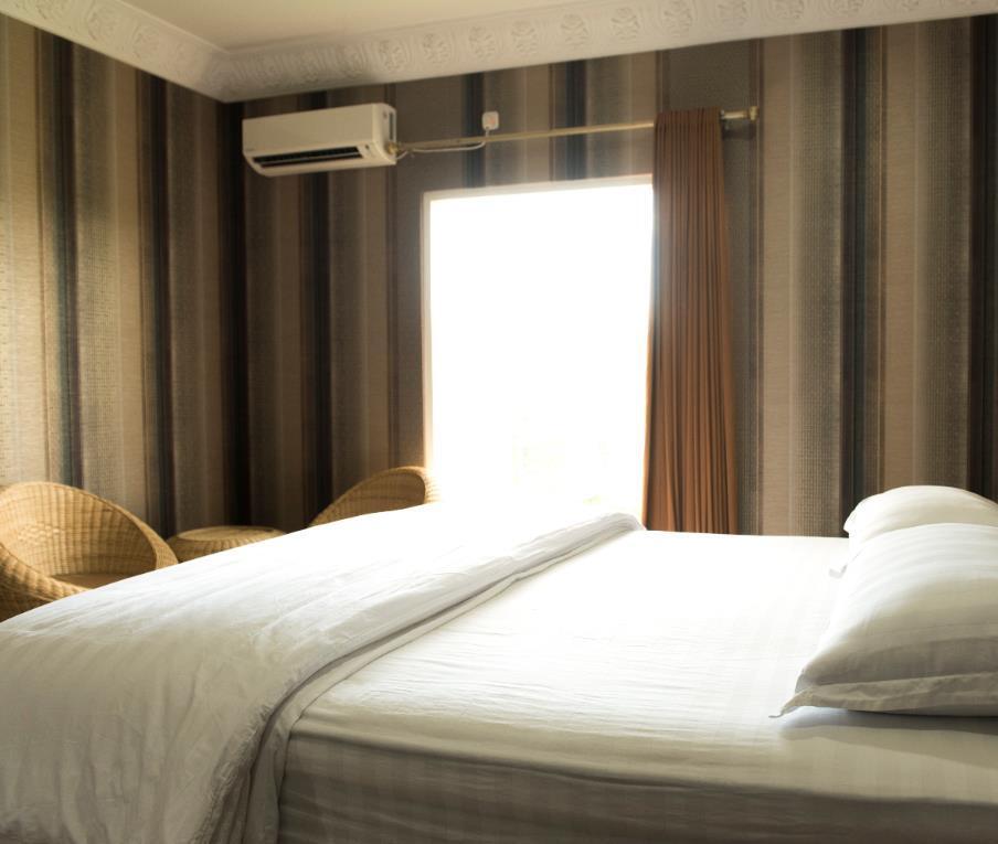 Палу: Hotel RAJA AKAS