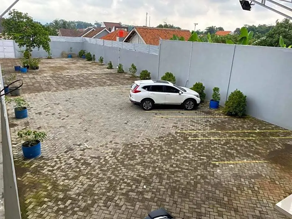 Пурвокерто: Privato Suite Purwokerto