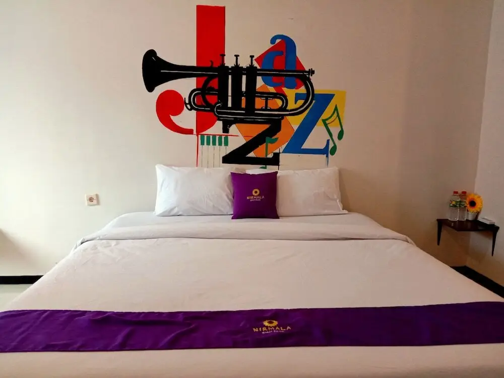 Маланг: Votel Nirmala Hotel Malang