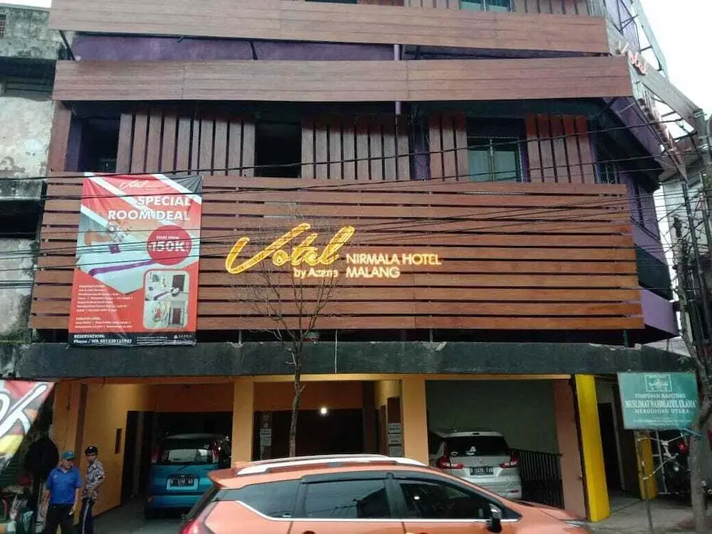 Маланг: Votel Nirmala Hotel Malang