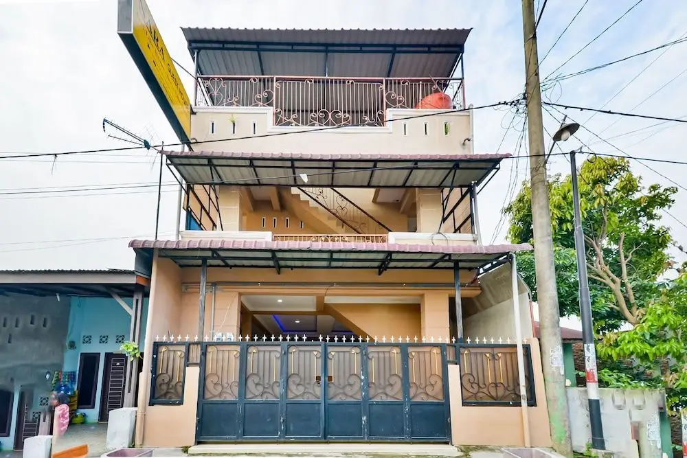 Петумбак: New Nara Guest House