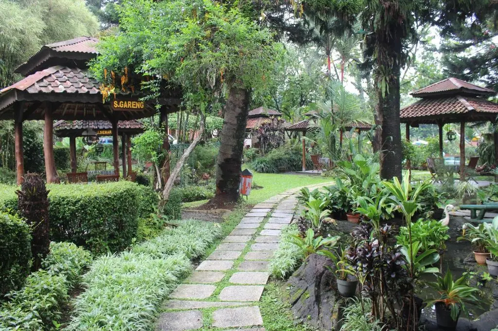 Сукабуми: Taman Sari Hotel Dan Resort