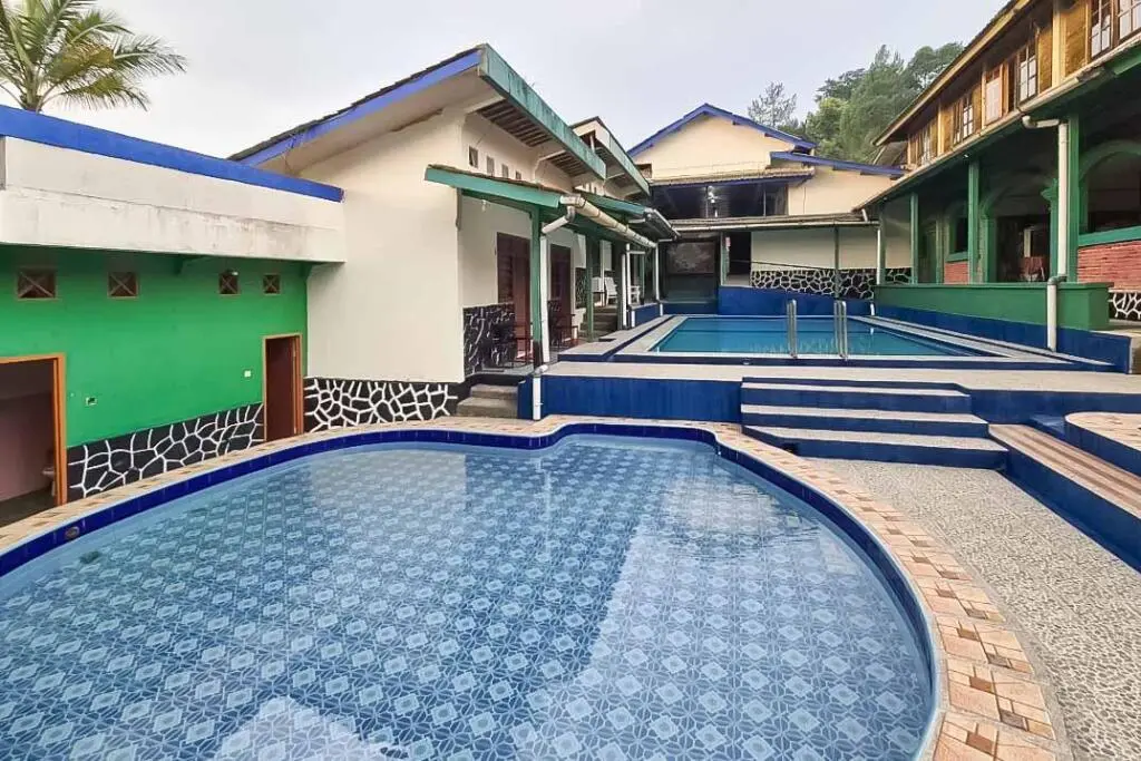 Читарингул: Pesona Wisata Alam Ciparay Endah