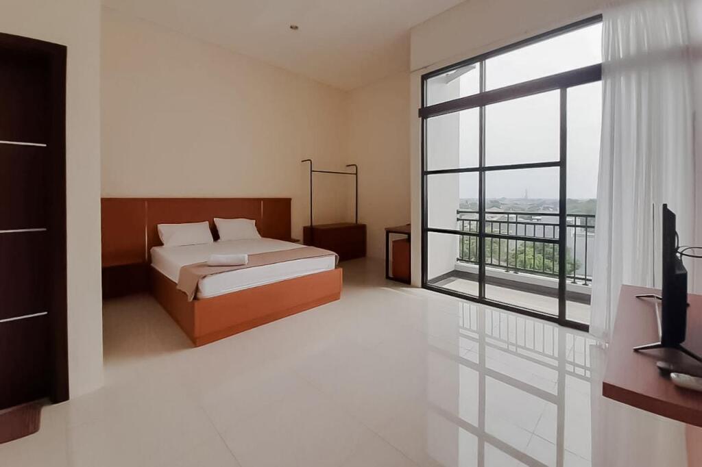 Джакарта: KoolKost near Gandaria City Mall