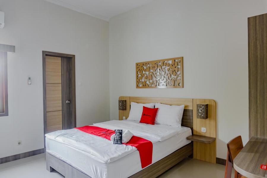Батуретно: RedDoorz near Jogja City Mall 4