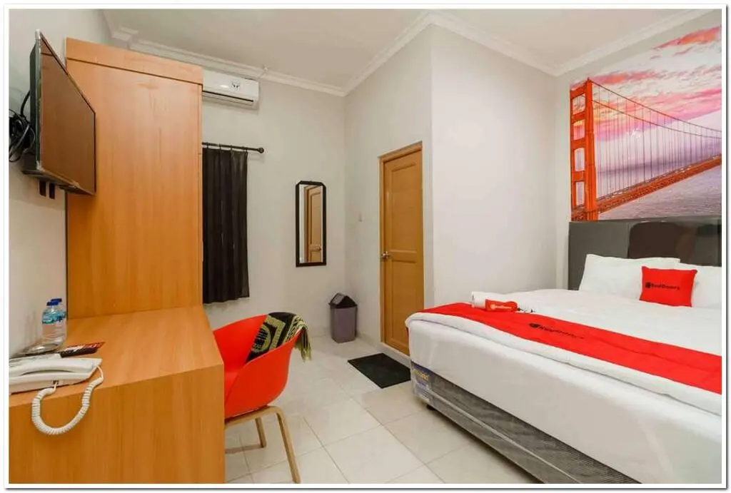 Джакарта: RedDoorz near JIEXPO Kemayoran 2