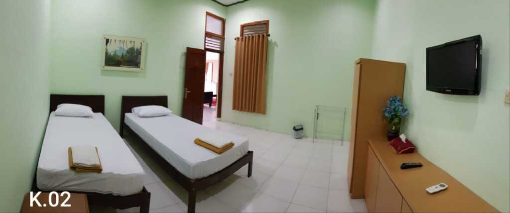 Депок: Embe Pitoe Syariah Gejayan RedPartner
