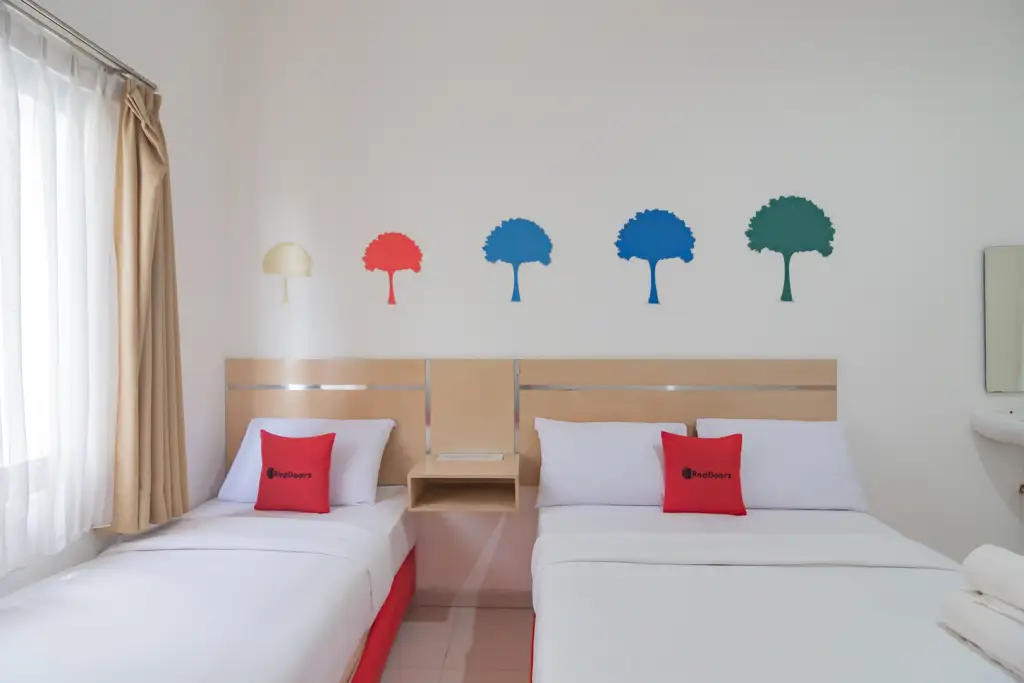 Бандунг: RedDoorz near Alun Alun Bandung 3