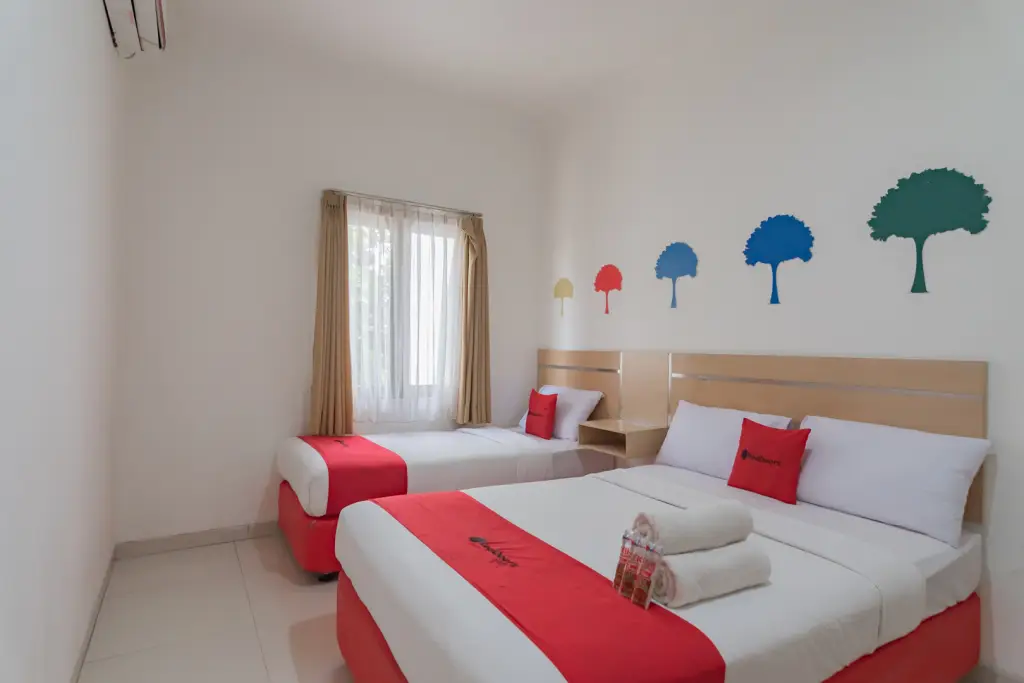 Бандунг: RedDoorz near Alun Alun Bandung 3