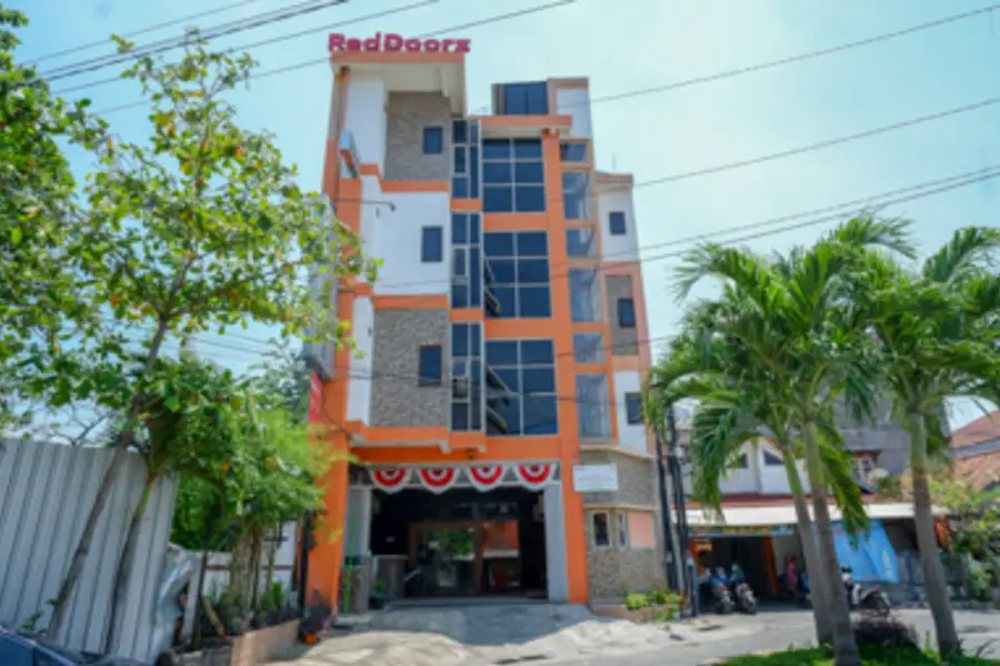 Семаранг: RedDoorz Plus near Ciputra Mall Simpang Lima 2