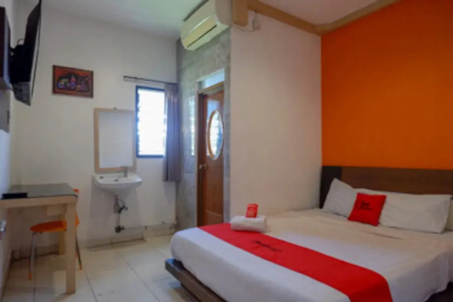 Семаранг: RedDoorz Plus near Ciputra Mall Simpang Lima 2