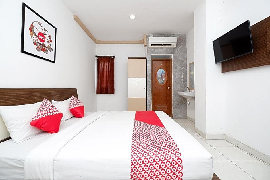Семаранг: RedDoorz Plus near Ciputra Mall Simpang Lima 2