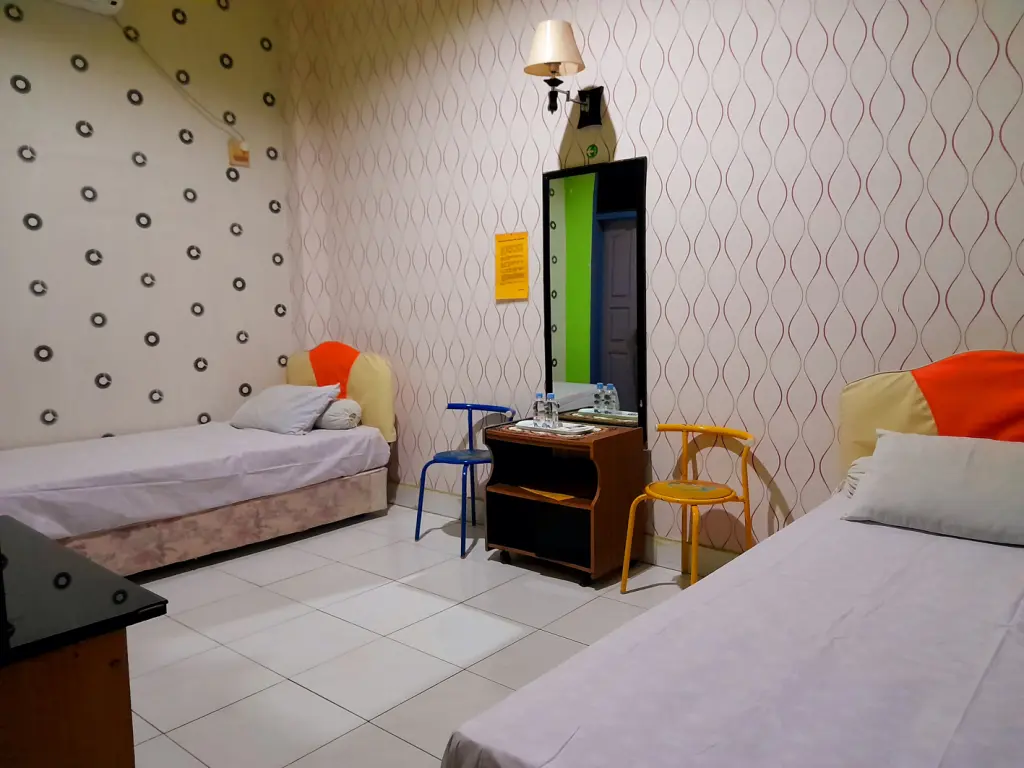 Баубау: Hotel Rosichan Bau Bau RedPartner