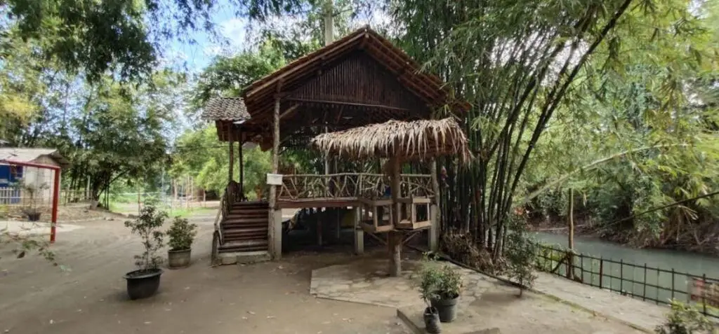 Батуретно: Gerbang Banyu Langit Cottage