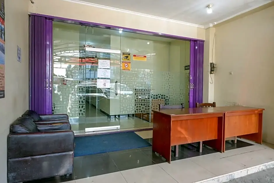 Семаранг: RedDoorz @ Jalan Setiabudi Semarang 2